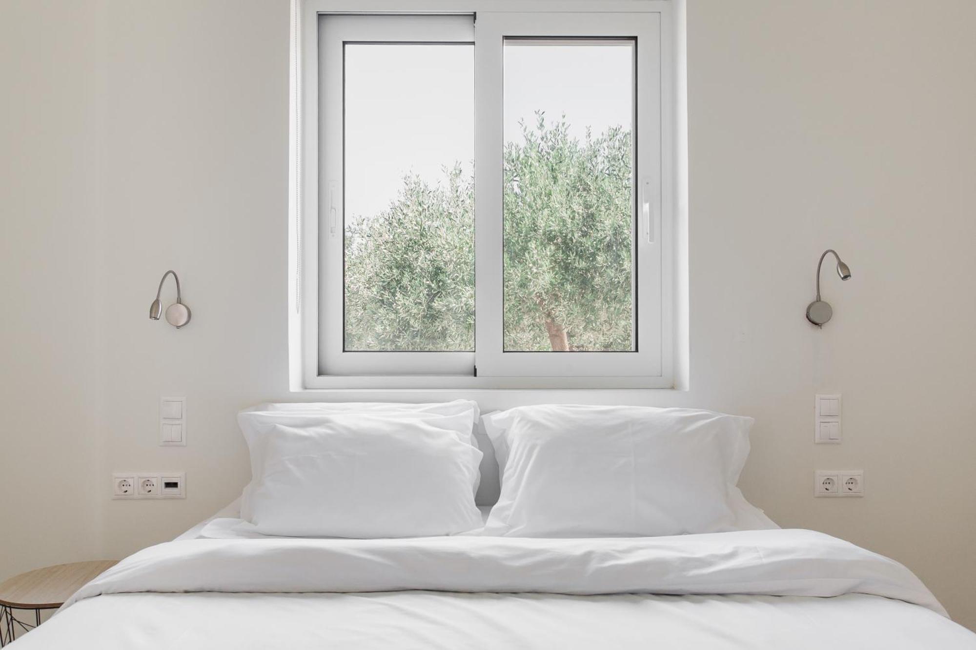 Legrena Beach House Kaap Soenion Kamer foto